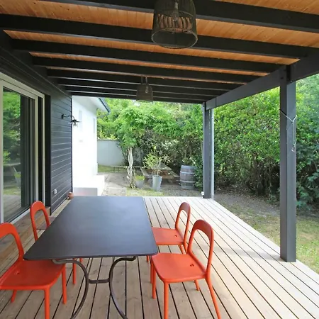 Agreable 6 Personnes A Deux Pas De La Plage * Ares